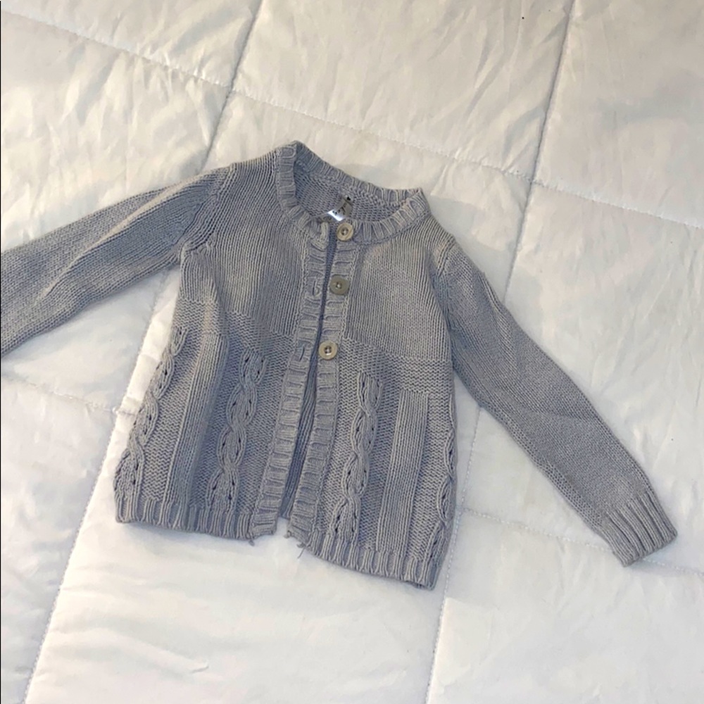 Girls cute gray knit sweater